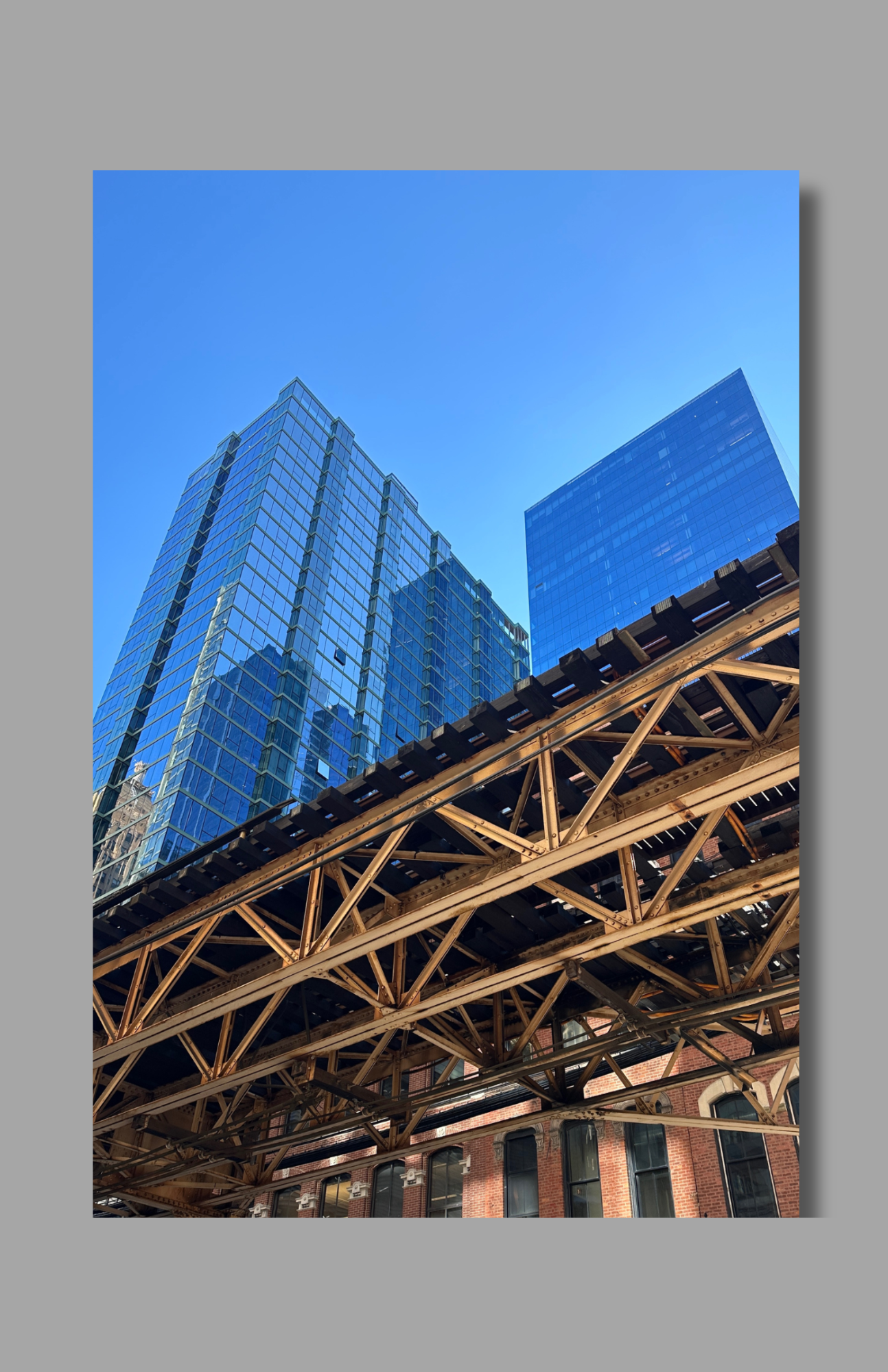 Chi-Town L-Train Track